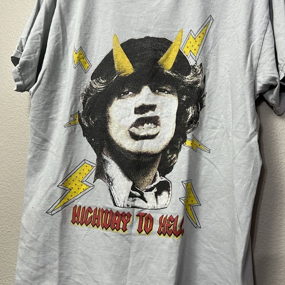 Urban Outfitters AC/DC Highway to Hell T-Shirt - Picture 4 of 13
